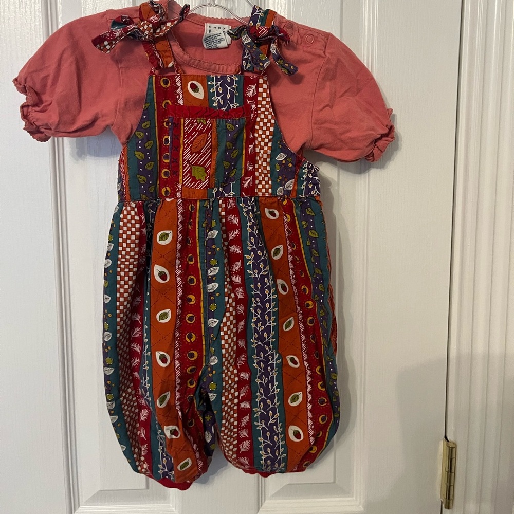 Vintage Gap Baby 2 piece overalls set. Circa 1995 -Perfect condition!